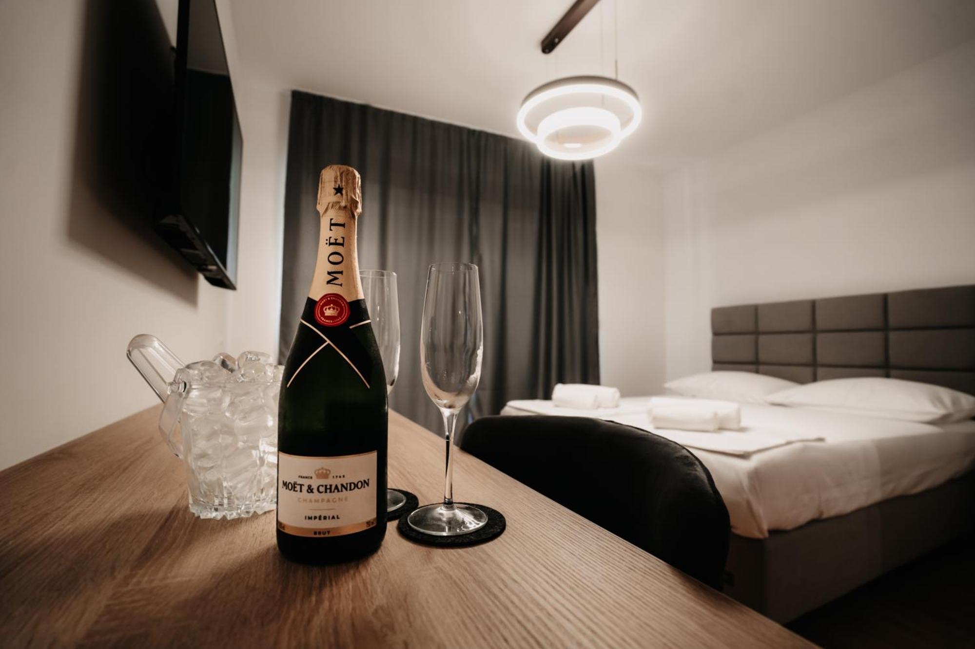 Apartament Toro Hospitality Mostar Zewnętrze zdjęcie